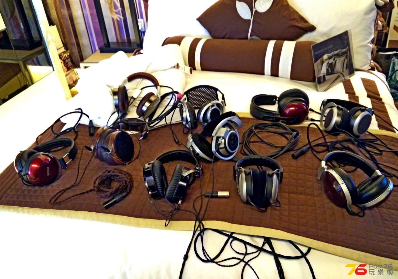 party headphones.jpg